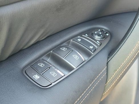 Used 2024 Nissan Armada Platinum w/ Captain's Chairs Package image 21