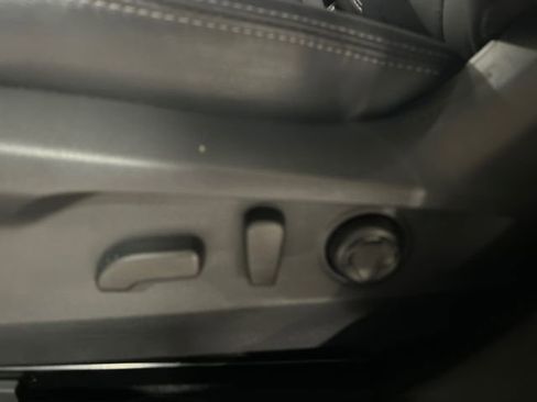 Certified 2025 Subaru Outback Touring XT w/ Popular Package #2 image 11