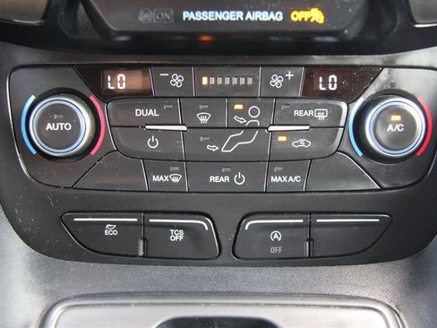 Used 2023 Ford Transit Connect XL FWD image 33