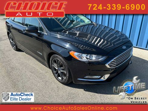 Used 2018 Ford Fusion SE w/ Equipment Group 601A image 1