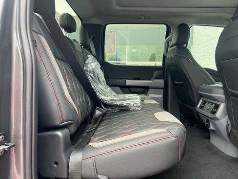 New 2026 Ford F250 XLT w/ XLT Premium Package AWD/4WD image 7