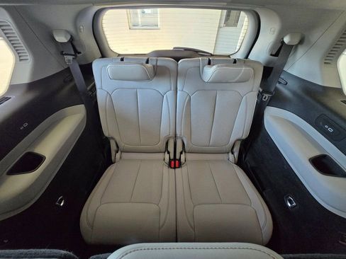 Used 2021 Jeep Grand Cherokee L Overland image 26