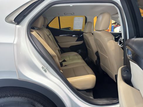 Used 2024 Buick Envision Preferred AWD/4WD image 19