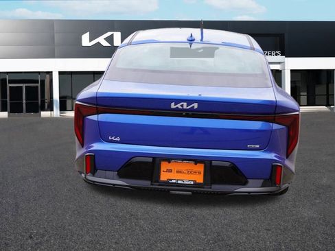 New 2025 Kia K4 GT-Line image 4