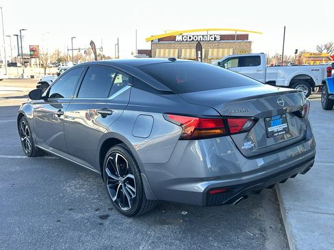 Used 2024 Nissan Altima 2.5 SR image 7