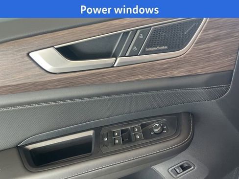 New 2026 Volkswagen Atlas SEL Premium R-Line AWD/4WD image 8