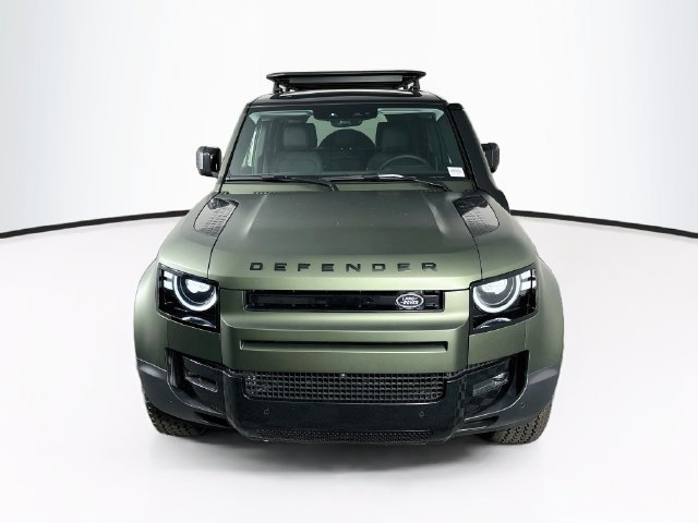 New 2026 Land Rover Defender 110 S AWD/4WD image 2