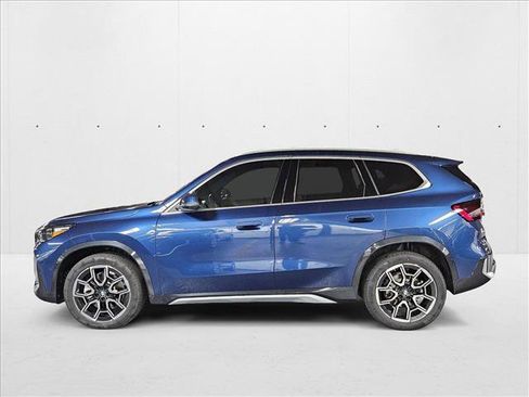 Used 2025 BMW X1 xDrive28i w/ Premium Package image 8