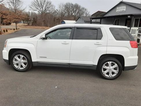 Used 2017 GMC Terrain SLE image 7