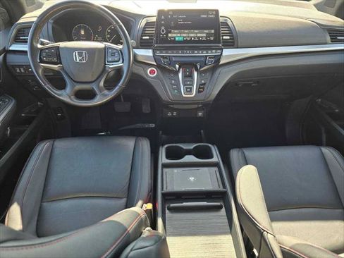 Used 2025 Honda Odyssey Sport-L image 19