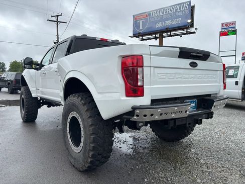 Used 2022 Ford F250 Lariat w/ Lariat Ultimate Package AWD/4WD image 19