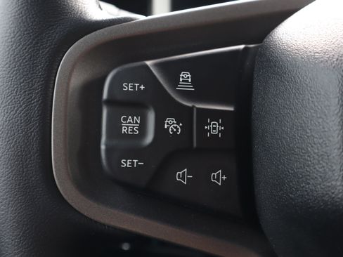 Used 2025 Ford Bronco Outer Banks image 17