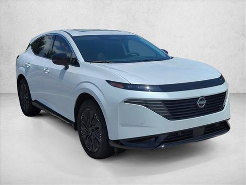 Used 2025 Nissan Murano Platinum w/ Cargo Package AWD/4WD image 3