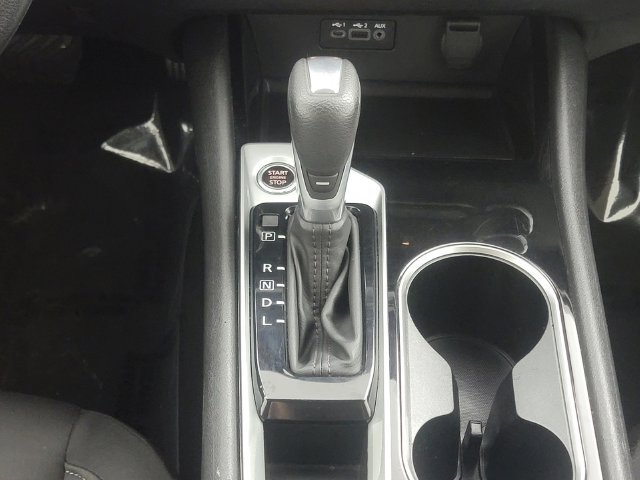 Used 2024 Nissan Altima 2.5 SV FWD image 24