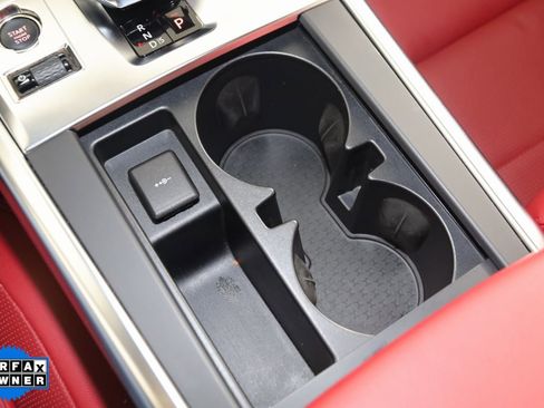 Used 2023 Jaguar XF R-Dynamic SE image 40