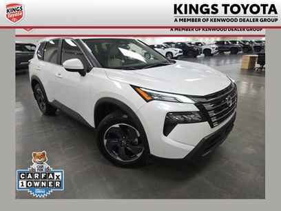 Used 2024 Nissan Rogue SV w/ SV Premium Package