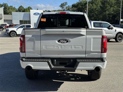 New 2025 Ford F150 Lariat w/ Equipment Group 502A High image 22
