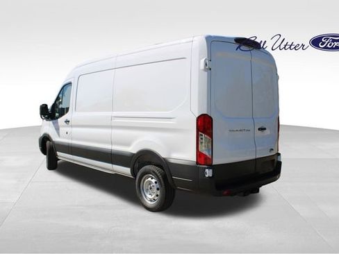 New 2025 Ford Transit 250 148 Medium Roof image 4