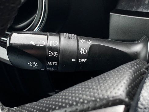 Used 2019 Toyota Tacoma TRD Off-Road w/ TRD Premium Off Road Package image 37