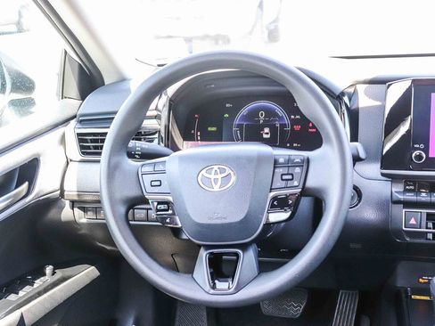 Certified 2025 Toyota Camry LE FWD image 18