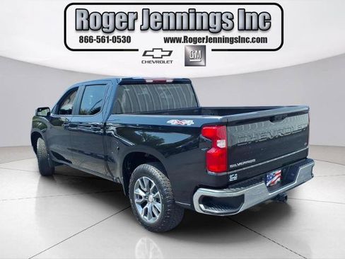 Used 2024 Chevrolet Silverado 1500 LT AWD/4WD image 3