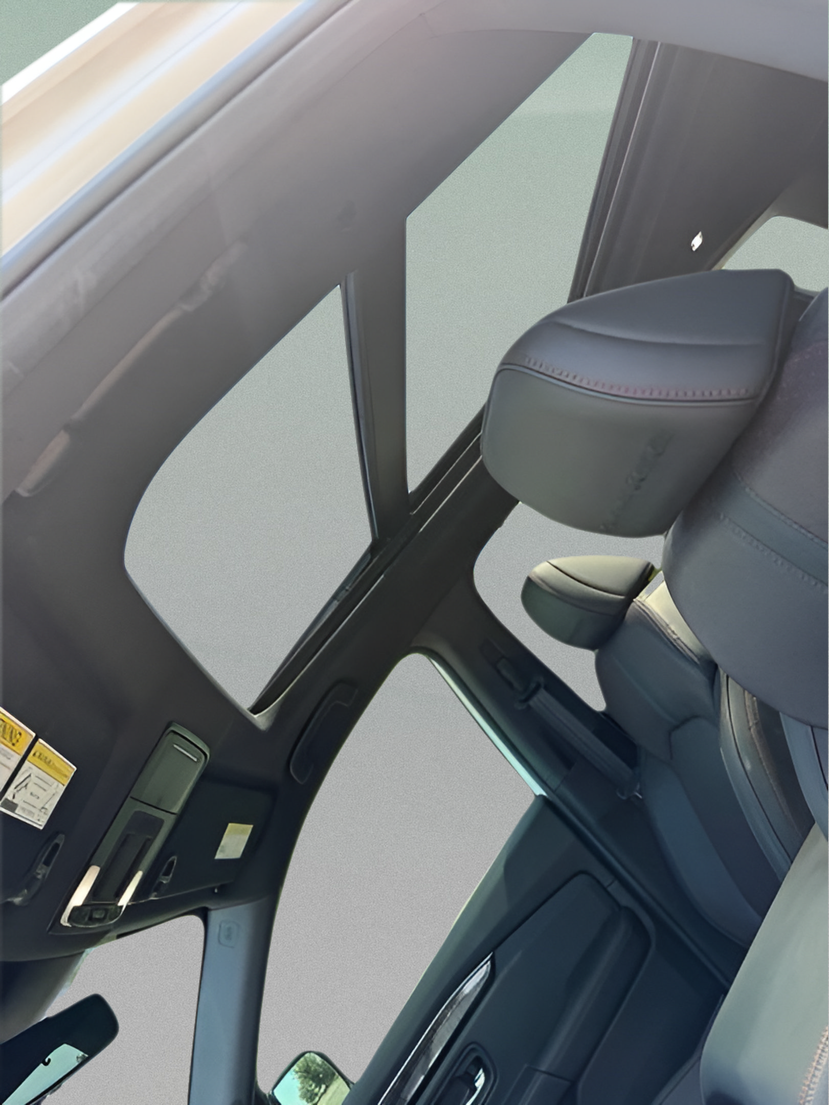 Certified 2025 Honda Pilot Black Edition image 33