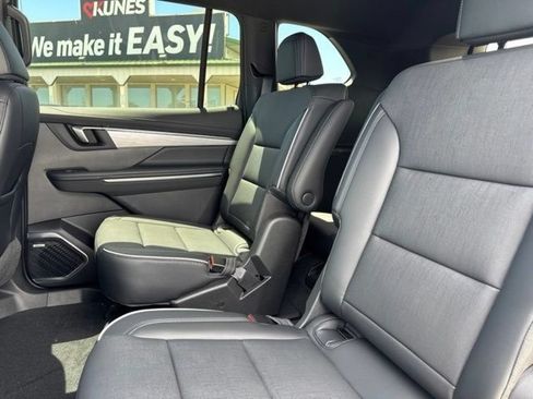 New 2026 Buick Enclave Preferred w/ Power Package AWD/4WD image 13