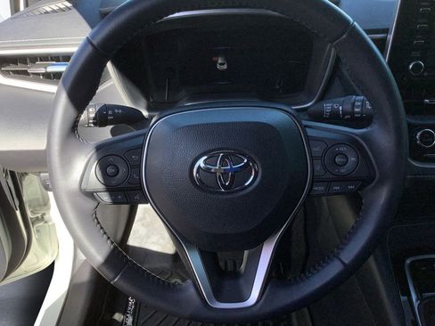 Used 2020 Toyota Corolla XSE FWD image 9