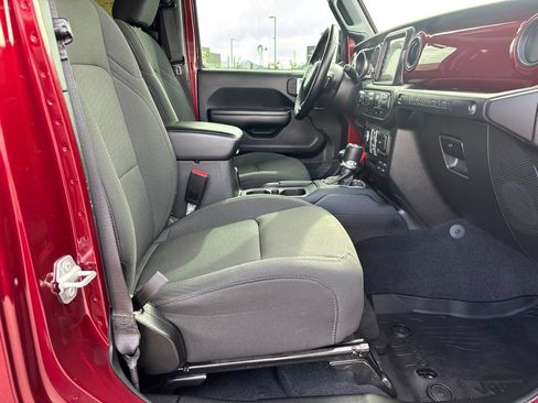 Used 2021 Jeep Wrangler Unlimited Sport AWD/4WD image 18