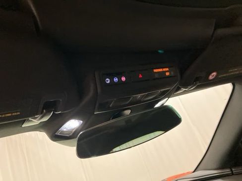 Used 2022 Chevrolet Corvette Stingray Coupe w/ 1LT image 18