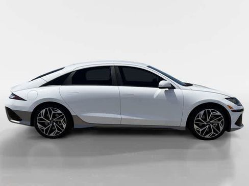 Used 2023 Hyundai Ioniq 6 SEL AWD/4WD image 6