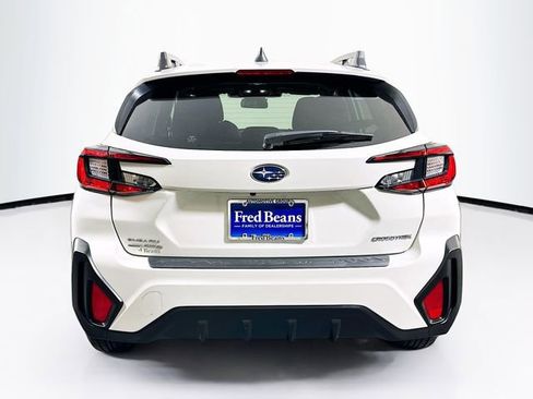 Used 2024 Subaru Crosstrek 2.0i Premium image 7