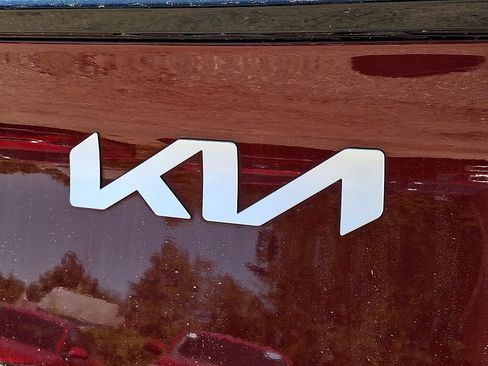 Used 2024 Kia Sportage X-Line w/ X-Line Premium Package AWD/4WD image 29
