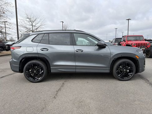 New 2026 Volkswagen Tiguan SE R-Line image 6