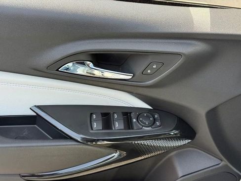 Used 2025 Chevrolet Trax LT w/ Driver Confidence Package image 15