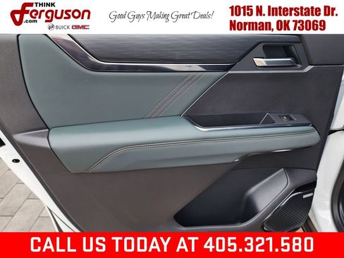 New 2026 GMC Acadia AT4 w/ Luxury Package AWD/4WD image 45
