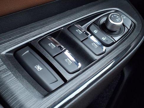 New 2026 Subaru Outback Touring XT AWD/4WD image 25