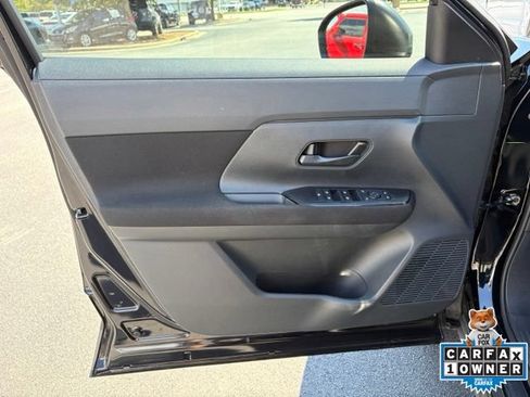 Used 2025 Nissan Kicks S FWD image 26