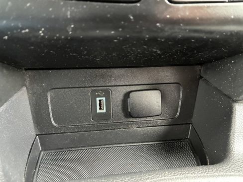 Used 2018 Ford Escape SE image 11