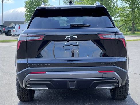New 2026 Chevrolet Equinox ACTIV w/ Convenience Package III AWD/4WD image 40