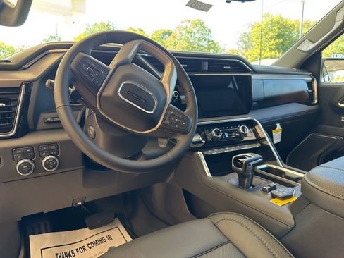 New 2026 GMC Sierra 1500 Denali w/ Denali Reserve Package image 15