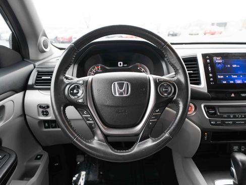 Used 2017 Honda Ridgeline RTL-T image 21