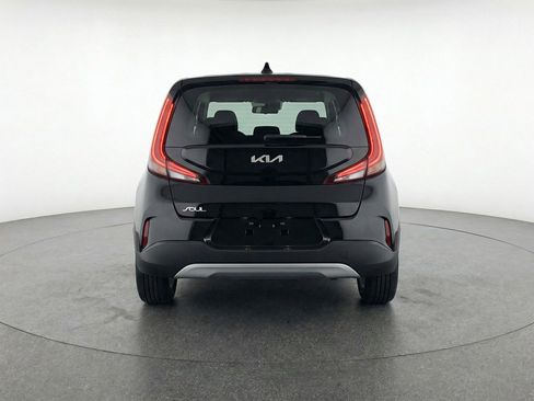 Used 2025 Kia Soul LX w/ LX Technology Package image 7