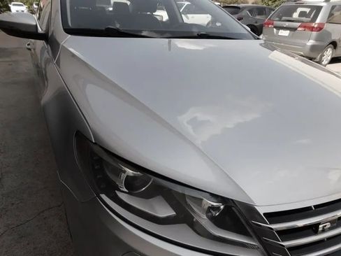 Used 2014 Volkswagen CC R-Line image 12