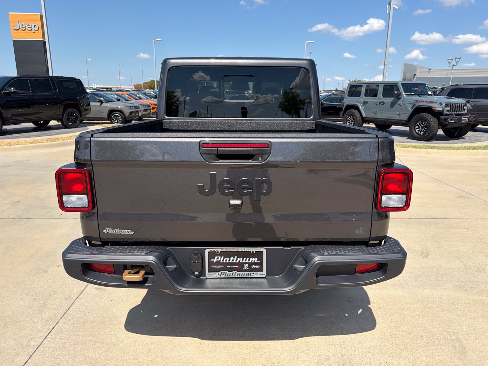 New 2026 Jeep Gladiator Sport AWD/4WD image 4