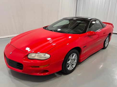 Used 2001 Chevrolet Camaro Z28 w/ Preferred Equipment Group 2 image 1