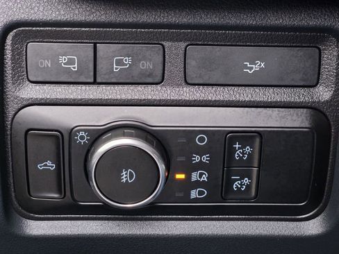 Used 2024 Ford F250 Lariat image 29