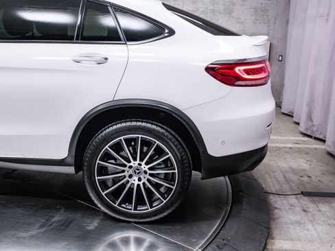 Certified 2022 Mercedes-Benz GLC 300 GLC 300 w/ AMG Line image 8