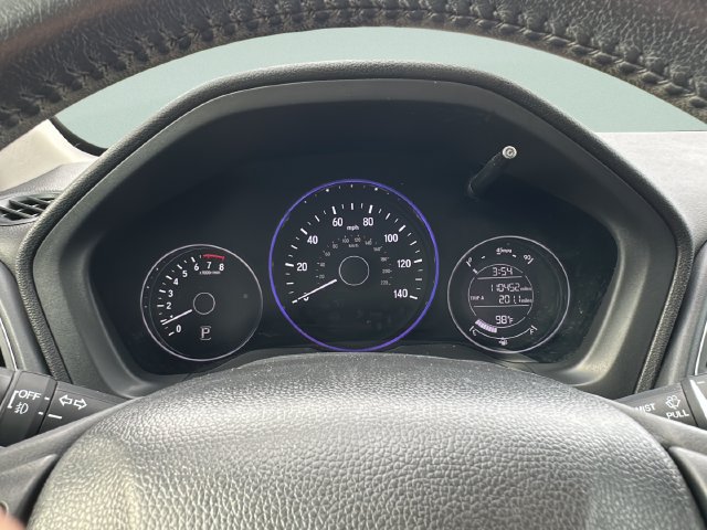 Used 2018 Honda HR-V EX-L image 28