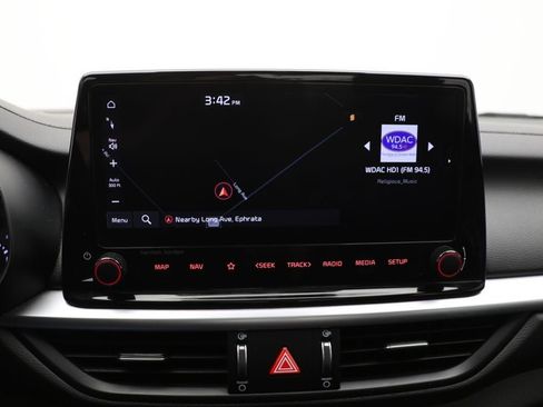 Used 2024 Kia Forte GT-Line w/ GT-Line Premium Package image 23